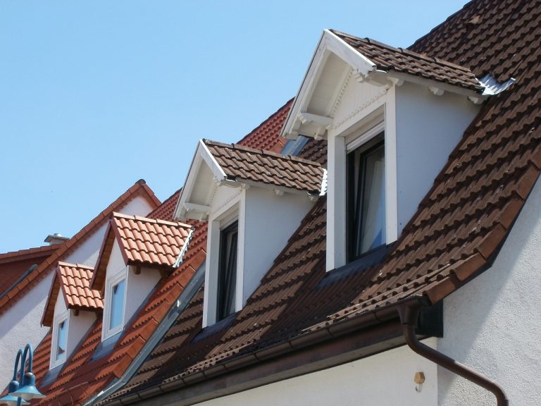 Surrey roof cleaning